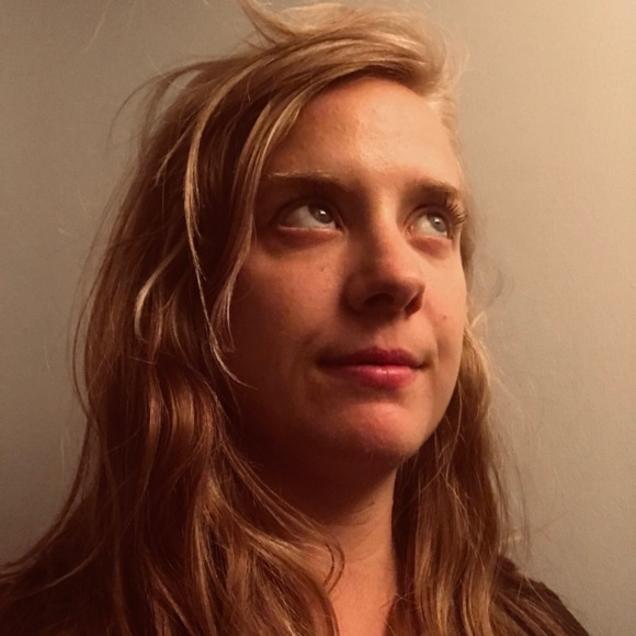 Meet your Posher, Katherine - Picture 1 of 1